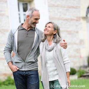 picture of Vancouver happy couple with relief of failed back surgical syndrome back pain